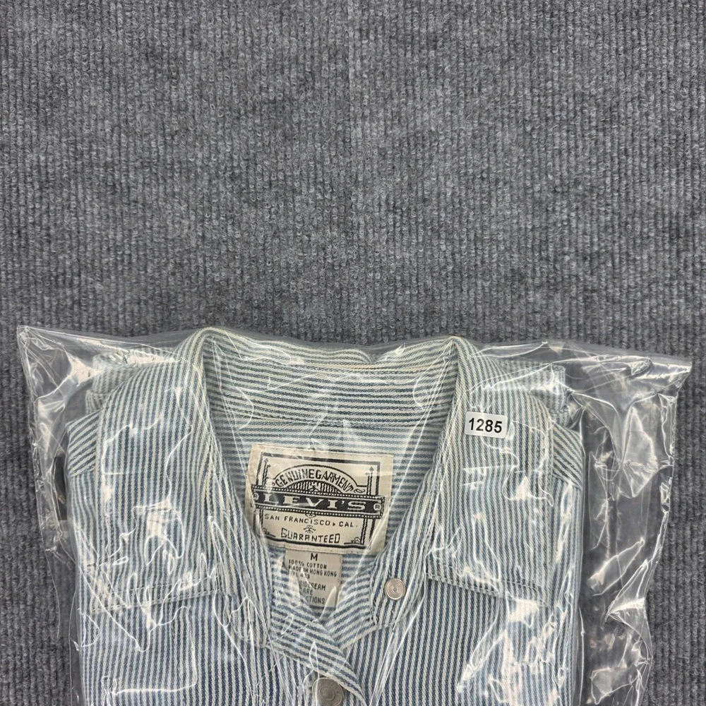 Vintage 1994 Levis Hickory Stripe Cropped Denim Jacket Blue White 47929-9899 M - Picture 9 of 9
